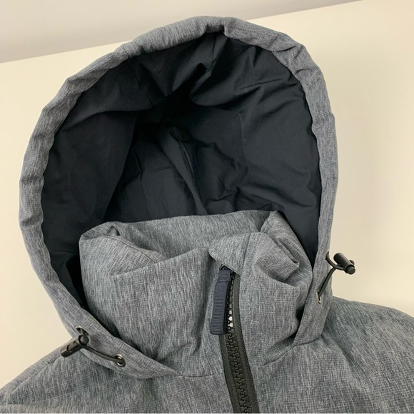 Vuori Puffer Jacket Coat Women’s Gray Sz XS Pockets Hooded Active Outdoors - Picture 8 of 16